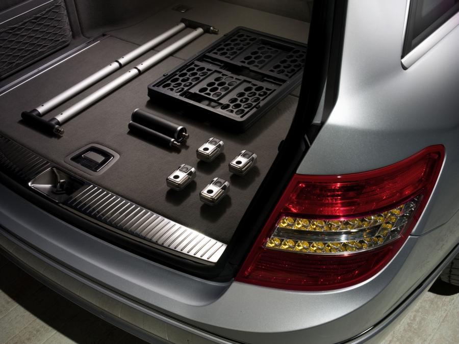  Mercedes-Benz C-Class Estate 2007 года  (фото 49 из 237)